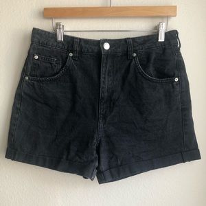 H&M High Waisted Black Fade Jean Denim Shorts 8